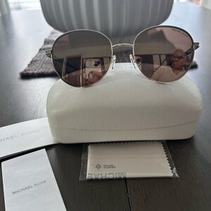 ✨ MICHAEL KORS Round Sunglasses – Gold Metal & Tortoiseshell | Authentic ✨